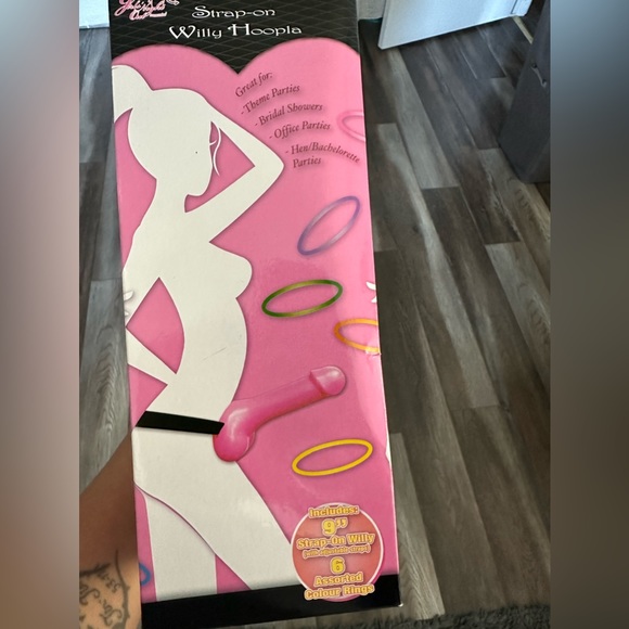 Bachlorette party items! - Picture 4 of 7